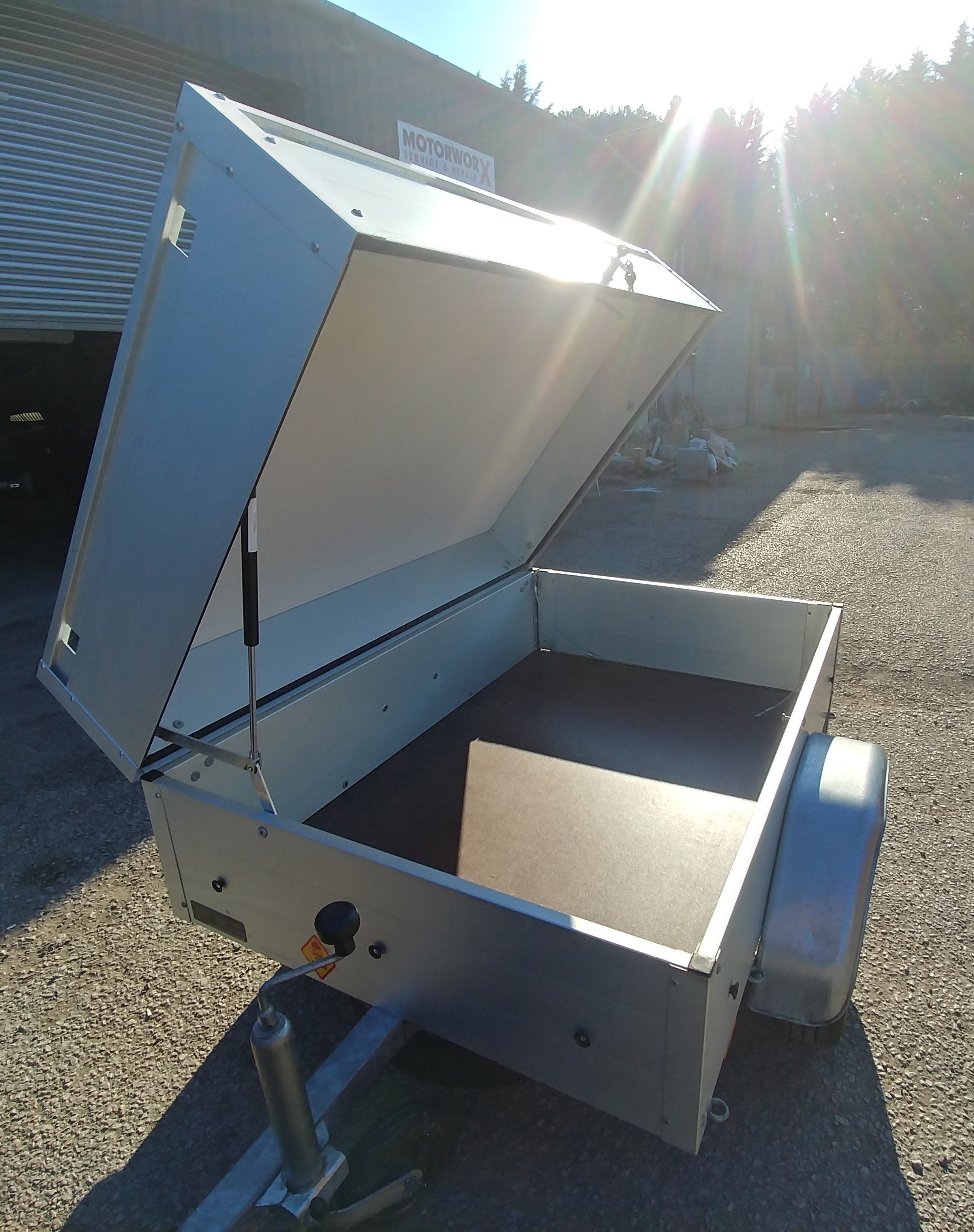 Anssems 750KG Lockable Camping Trailer 1 week hire SSH Trailers